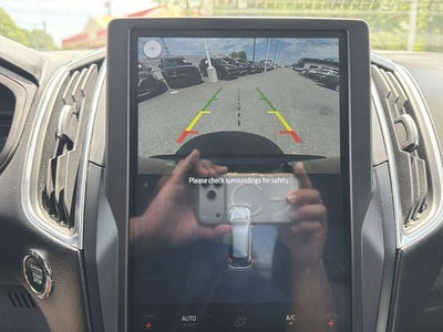 2023 Ford Edge Titanium