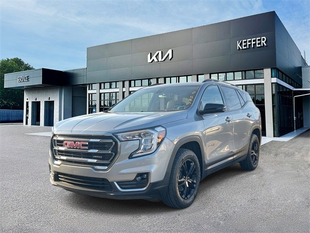 2023 GMC Terrain AT4