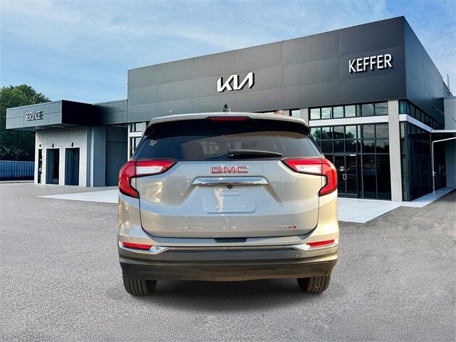 2023 GMC Terrain AT4