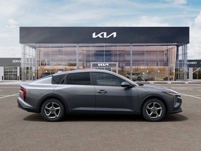 2026 Kia K4 LXS