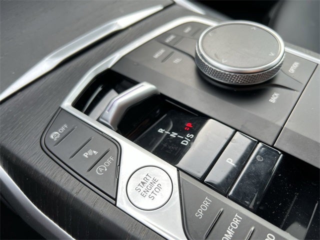 2024 BMW 3 Series 330i