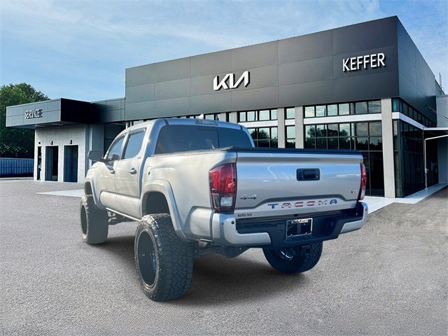 2022 Toyota Tacoma TRD Sport V6