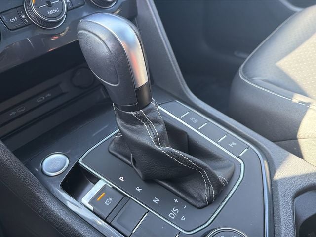 2021 Volkswagen Tiguan 2.0T SE R-Line Black