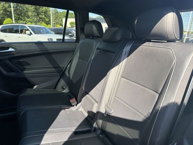 2021 Volkswagen Tiguan 2.0T SE R-Line Black