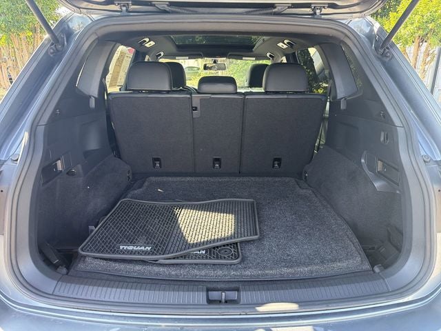 2021 Volkswagen Tiguan 2.0T SE R-Line Black