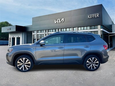 2024 Volkswagen Taos 1.5T SE