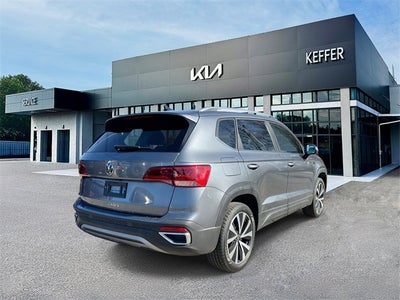 2024 Volkswagen Taos 1.5T SE