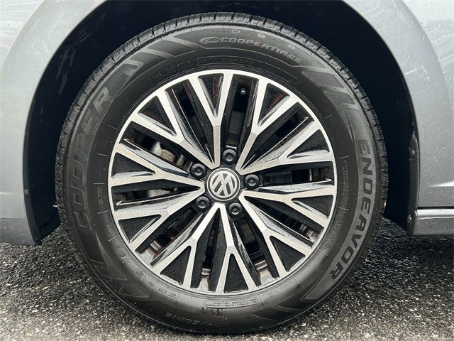 2021 Volkswagen Jetta R-Line