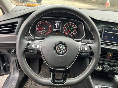 2021 Volkswagen Jetta R-Line