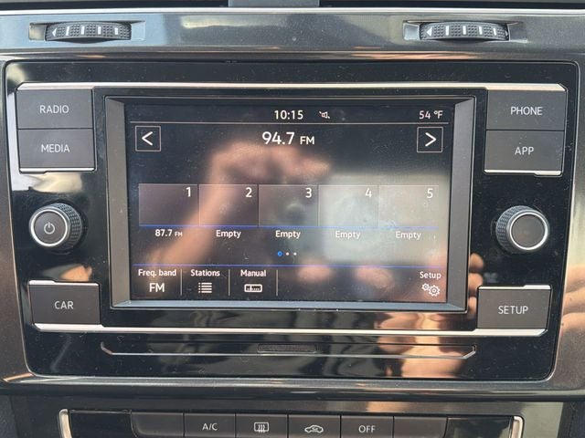 2019 Volkswagen Golf S