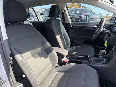 2019 Volkswagen Golf S