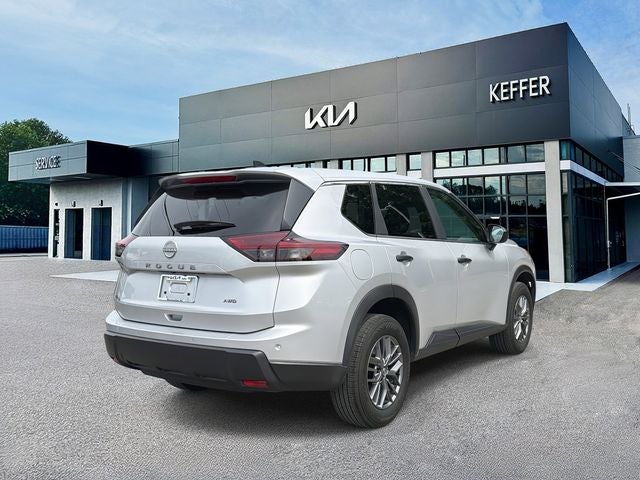 2025 Nissan Rogue S