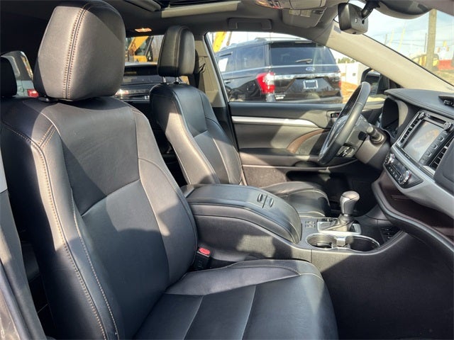 2017 Toyota Highlander XLE