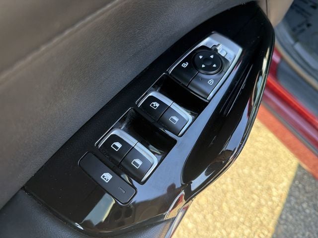2023 Kia K5 EX