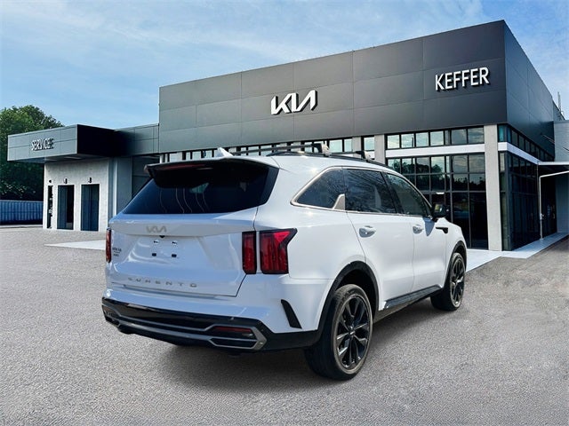 2022 Kia Sorento SX