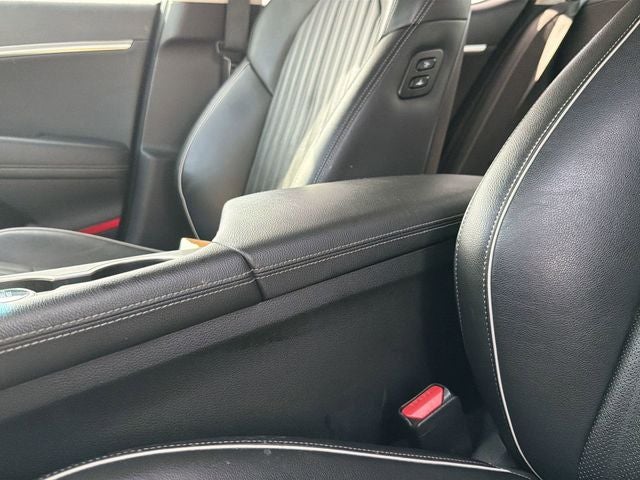 2022 Genesis G70 3.3T