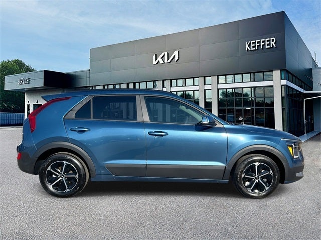 2025 Kia Niro EX