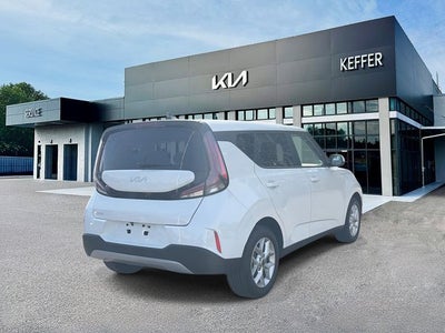 2024 Kia Soul LX