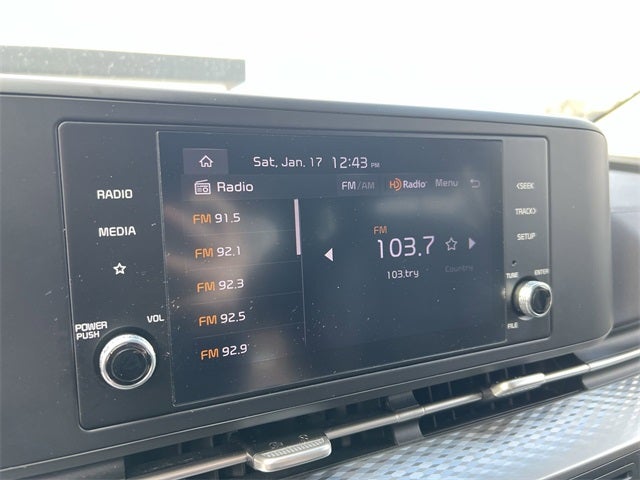 2024 Kia Carnival LX