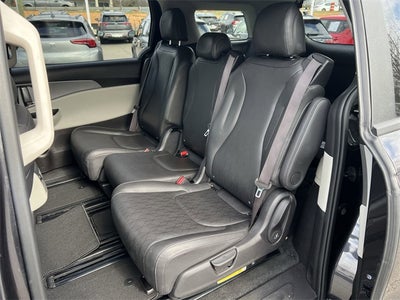 2024 Kia Carnival LX