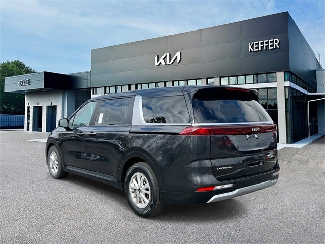 2024 Kia Carnival LX