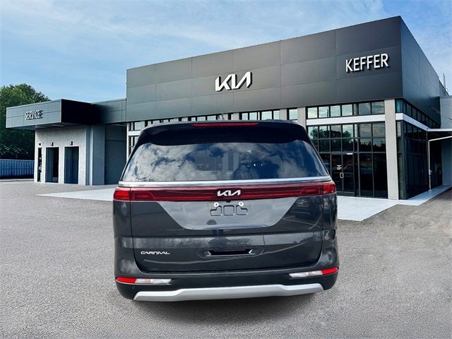 2024 Kia Carnival LX