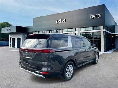 2024 Kia Carnival LX