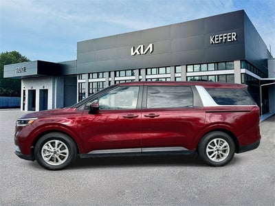 2024 Kia Carnival LX