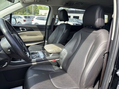 2025 Kia Carnival LXS