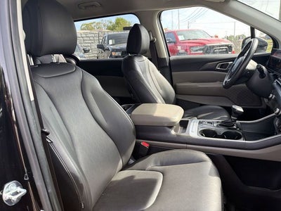 2025 Kia Carnival LXS