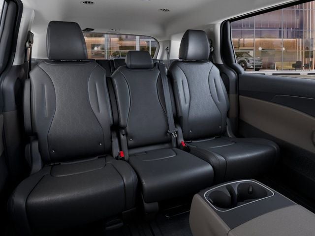 2026 Kia Carnival Base