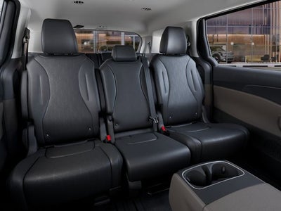 2026 Kia Carnival Base