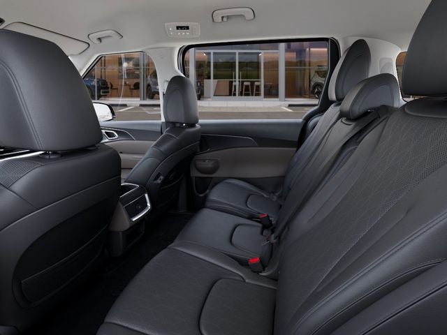 2026 Kia Carnival Base