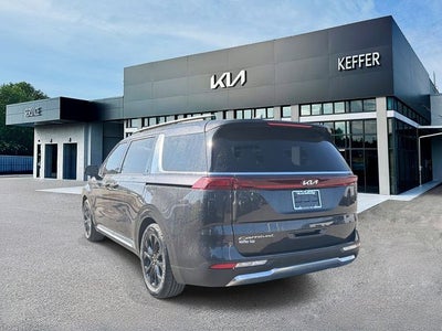 2022 Kia Carnival SX