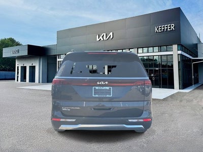 2022 Kia Carnival SX