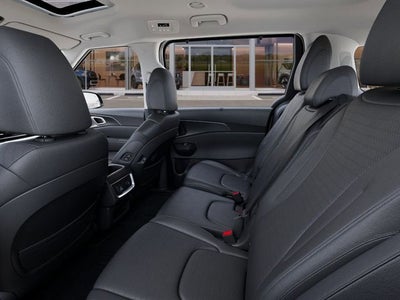 2026 Kia Carnival Base