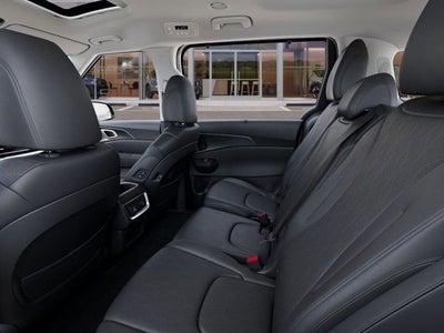 2026 Kia Carnival Base