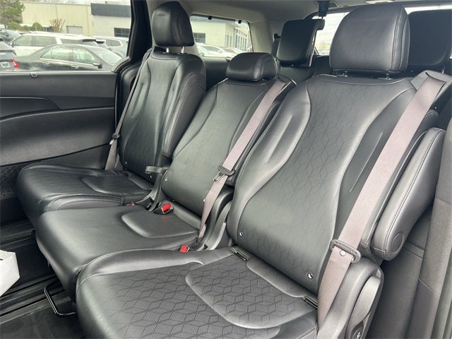 2025 Kia Carnival Hybrid SX